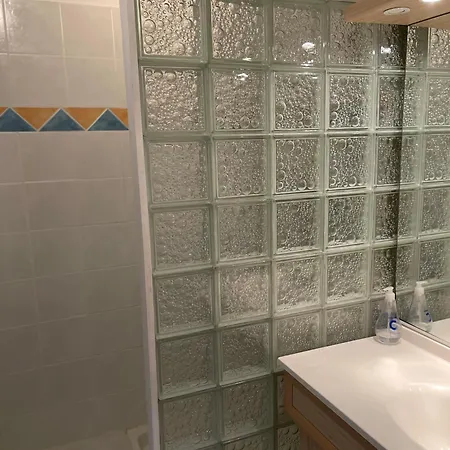 Appartement Biarritz Апартаменты *